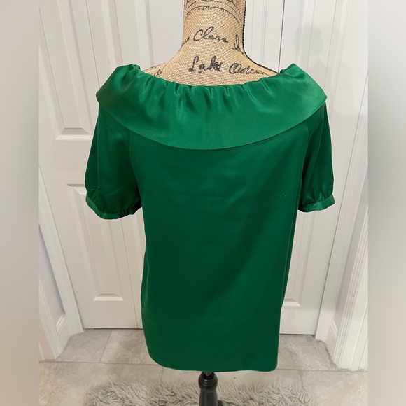 LOFT Emerald Ruffle Blouse - Picture 8 of 14